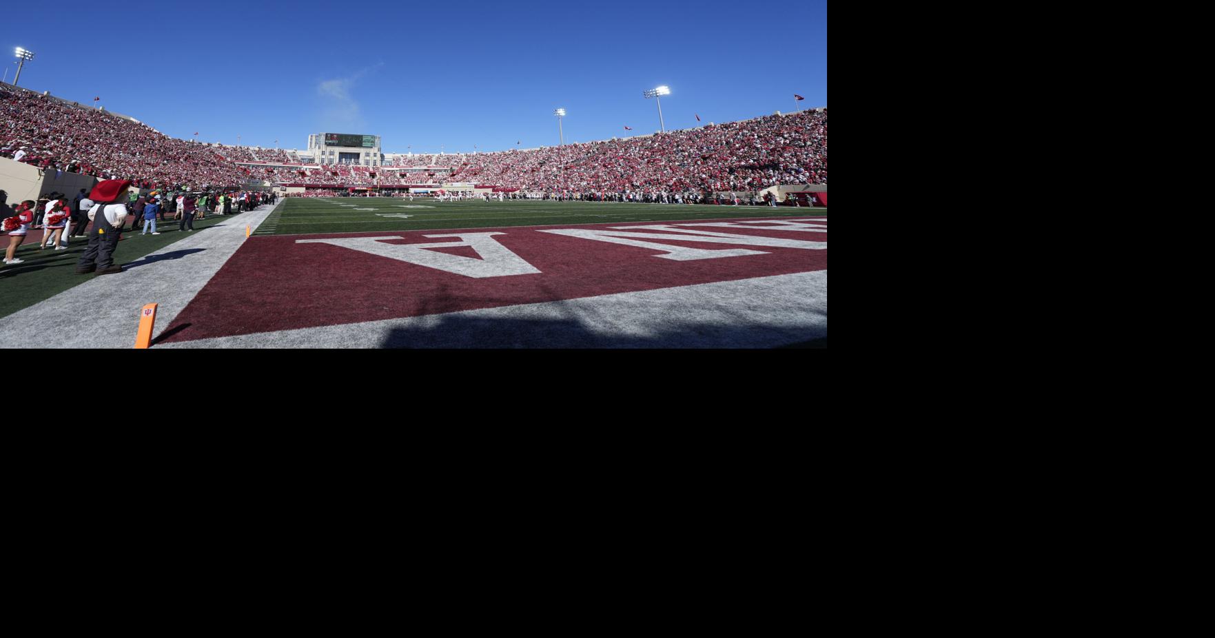 Indiana football fans ready for 'madhouse' as No. 3 Hoosiers prepare for Homecoming