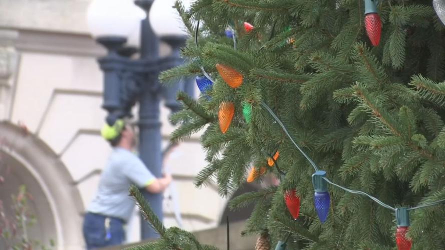 FRANKFORT TREE LIGHTING 12-6-19 (1).jpg