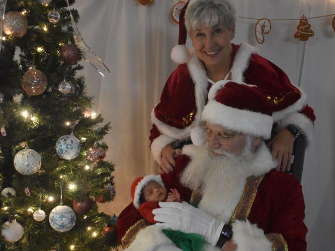 Santa visits NICU babies at UofL Health (55).JPG