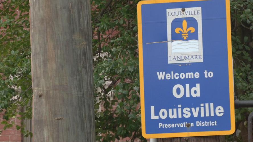 Old Louisville sign.png
