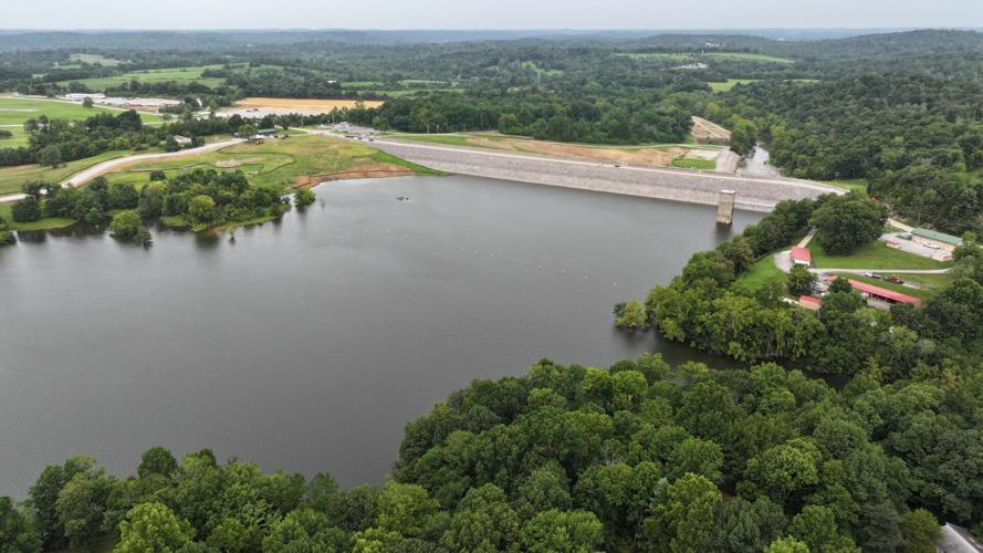 ROUGH RIVER LAKE DAM.jpg