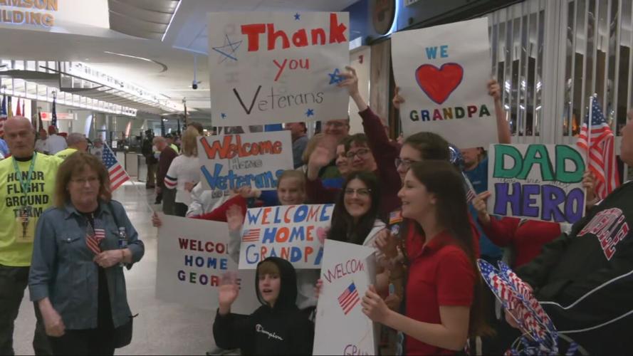 Honor Flight Returns_frame_19566.jpeg
