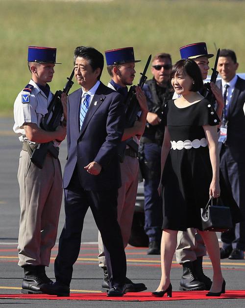 2019 g7 shinzo abe japan ap.jpeg