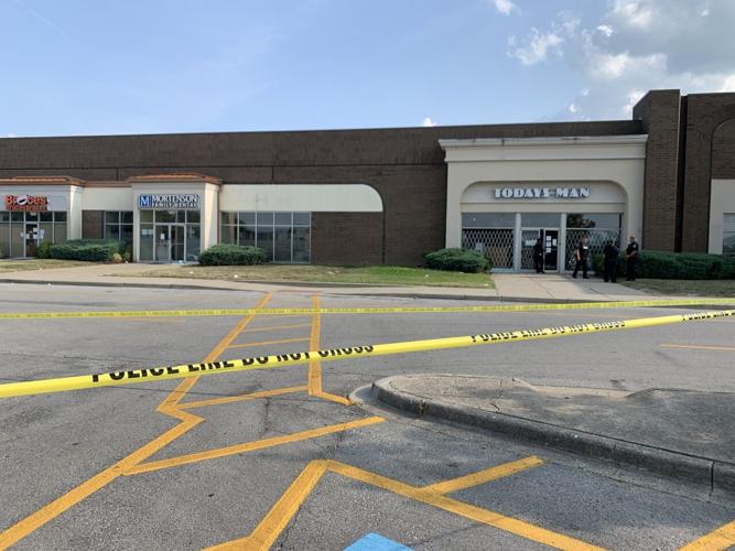 Jefferson Mall shots fired 8-8-21 (2).jpg