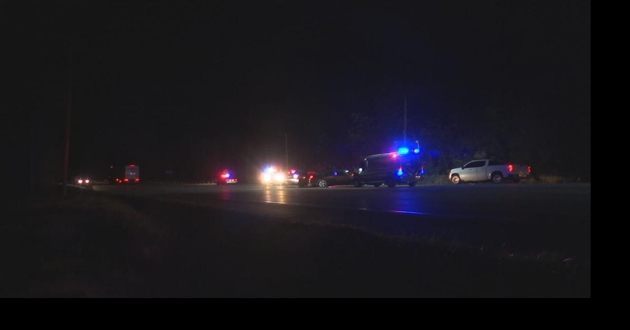 LMPD 1 killed in singlecar wreck on Dixie Highway near West Point