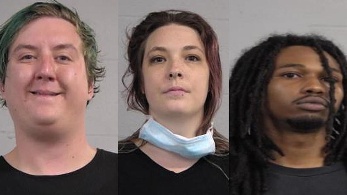 3 arrested during downtown Louisville protest Thursday night | News | www.bagsaleusa.com/product-category/wallets/