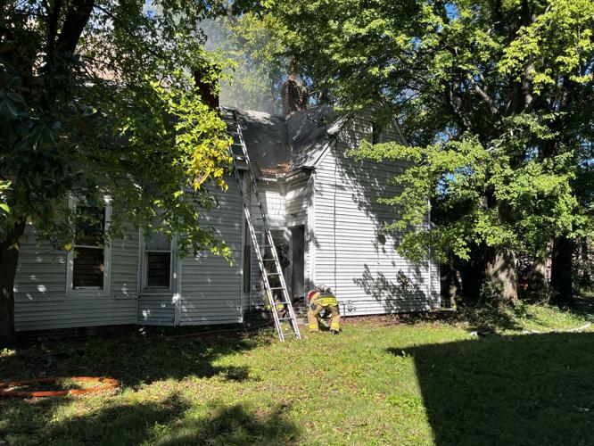 IMAGE | West Chestnut apartment fire aftermath