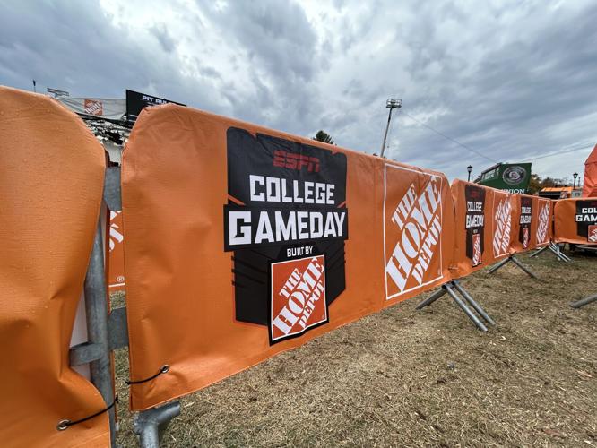 ESPN COLLEGE GAMEDAY PREP IN BLOOMINGTON