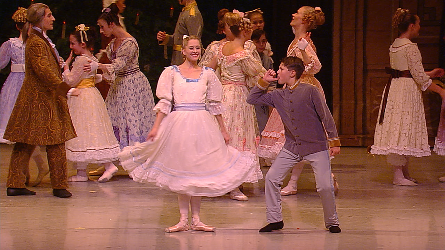 NUTCRACKER BROADCAST - 12-25-19 (71).png
