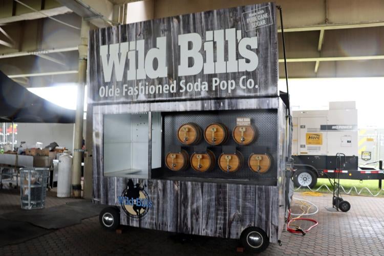 Crews set up booths along the Ohio River one day before Thunder Over Louisville 2023