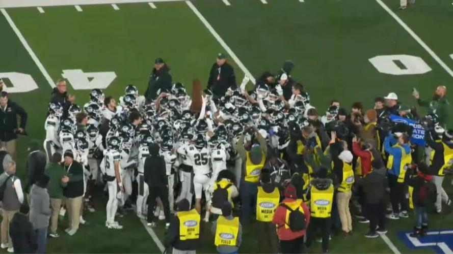 Trinity makes it 3 straight 6A football crowns