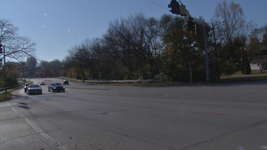 Police looking for driver after man in wheelchair killed in hit-and-run crash on Poplar Level Road