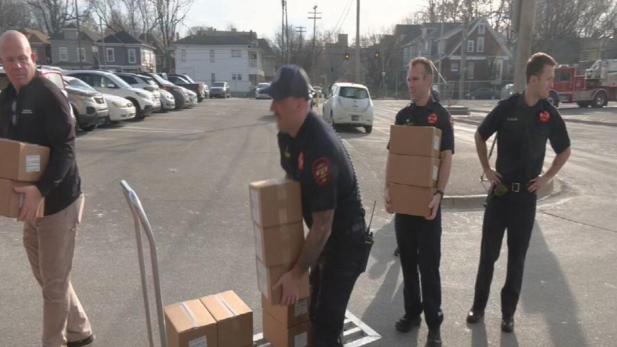 Louisville employees deliver Meals on Wheels