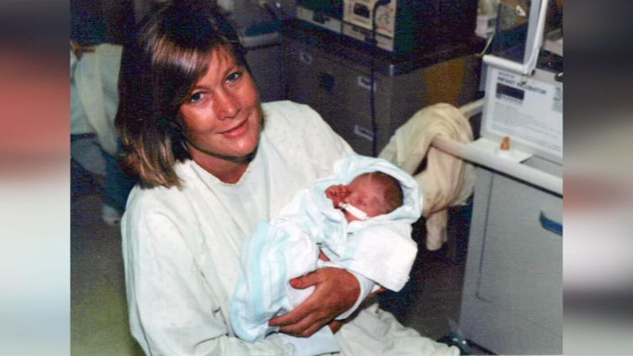 Wendy Novak with daughter Ashley.jpeg