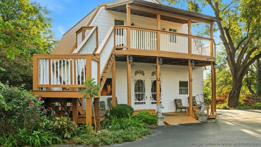 Bashford Manor Inn - Back 2.jpg