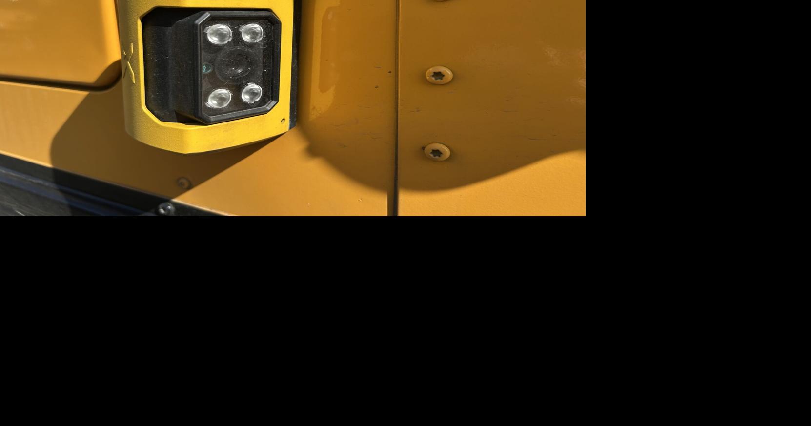 ‘If it saves one life' | Kentucky bill targets drivers who illegally pass stopped school buses