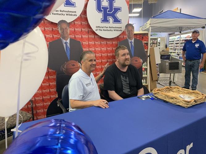 Calipari and players meet with fans in Louisville.jpg