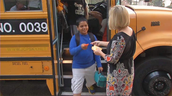 Jcps Launches New Bus Finder Tool Education Wdrb Com