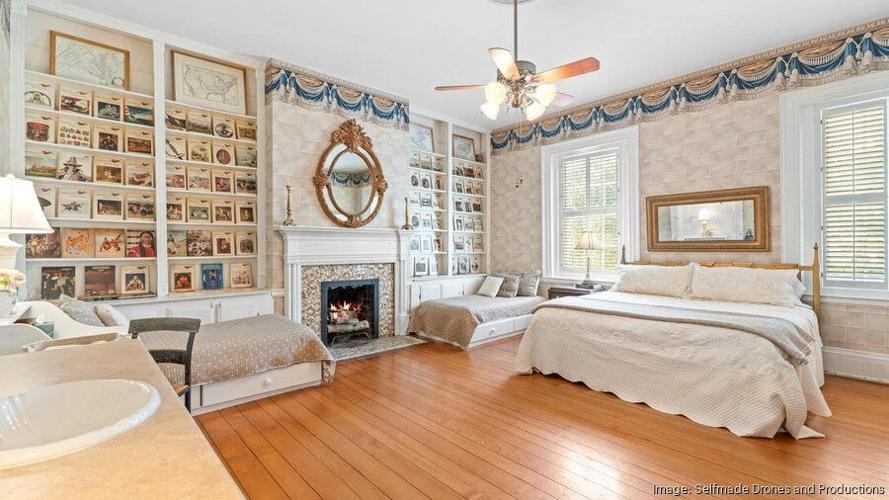 Bashford Manor Inn - Suite.jpg