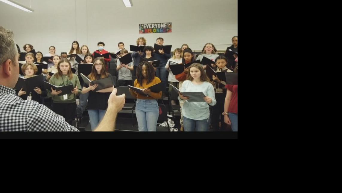 Noe Middle School choir