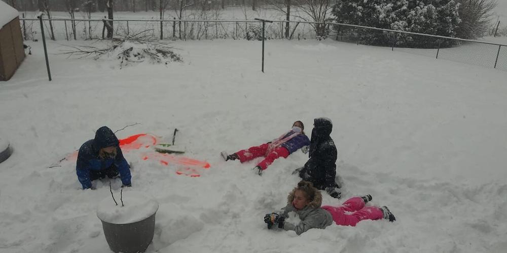 SNOW - KIDS PLAYING - JAMY LARDNER TOLLIVER.jpg