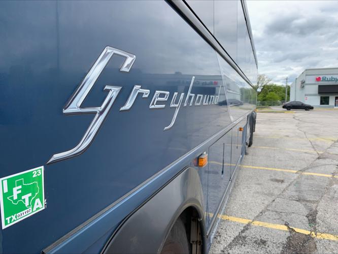 GREYHOUND BUS AT NEW LOCATION ON WEST BROADWAY  5-2-2023 (3).jpeg