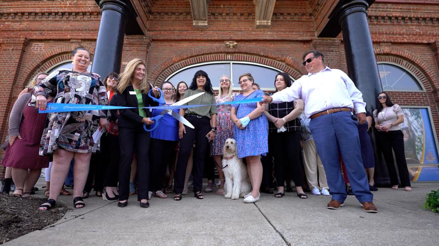 Ribbon-cutting held at the new Family & Children's Place Jeffersonville location