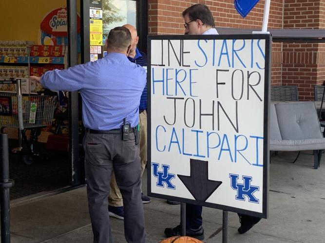 Calipari and players meet with fans in Louisville.jpg