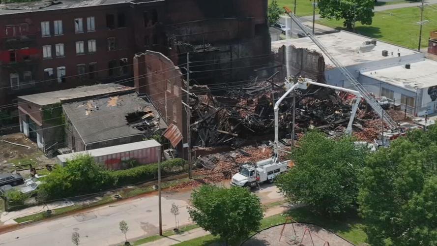 SMOKETOWN WAREHOUSE FIRE AFTERMATH - AP 6-13-2023  (2).jpeg