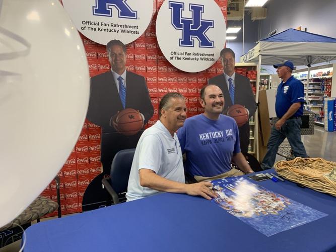 Calipari and players meet with fans in Louisville.jpg