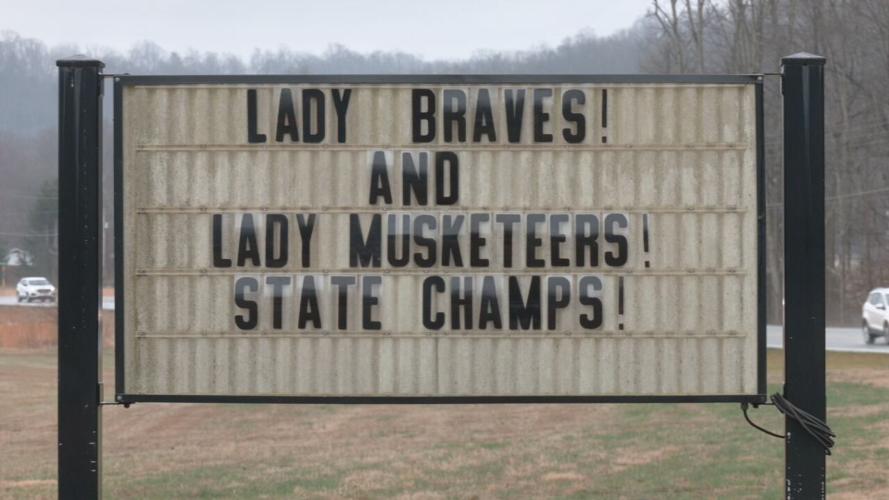 BORDEN EASTERN CHAMPS.jpeg