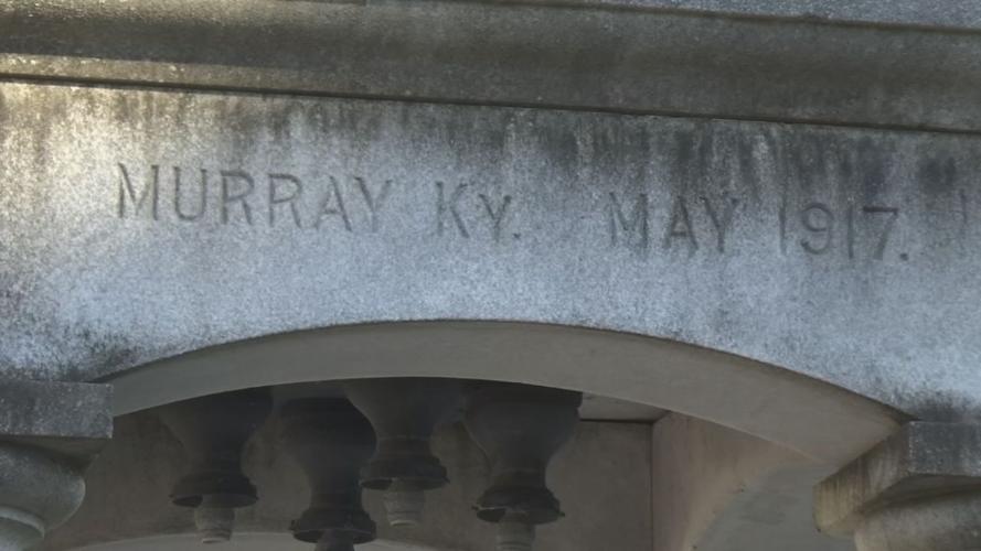 Lee Statue removed (2).png