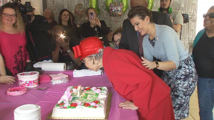 105th birthday party - Juanita Green 3-12-19 (14).jpg