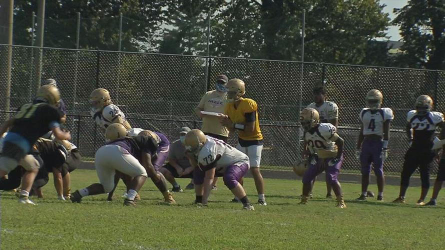 High school football generic.jpeg