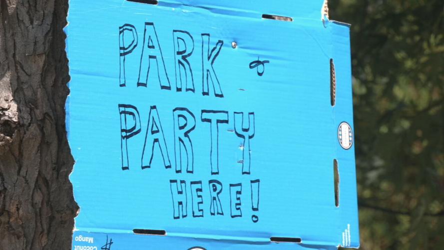 Bourbon & Beyond Parking Signs