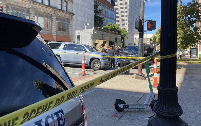 Bomb Squad and SWAT in downtown Louisville