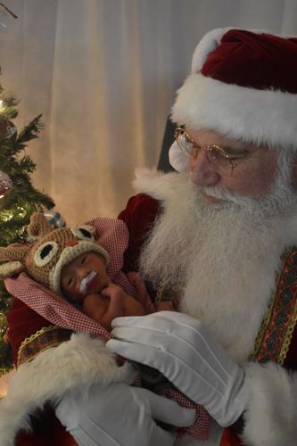 Santa visits NICU babies at UofL Health (33).JPG