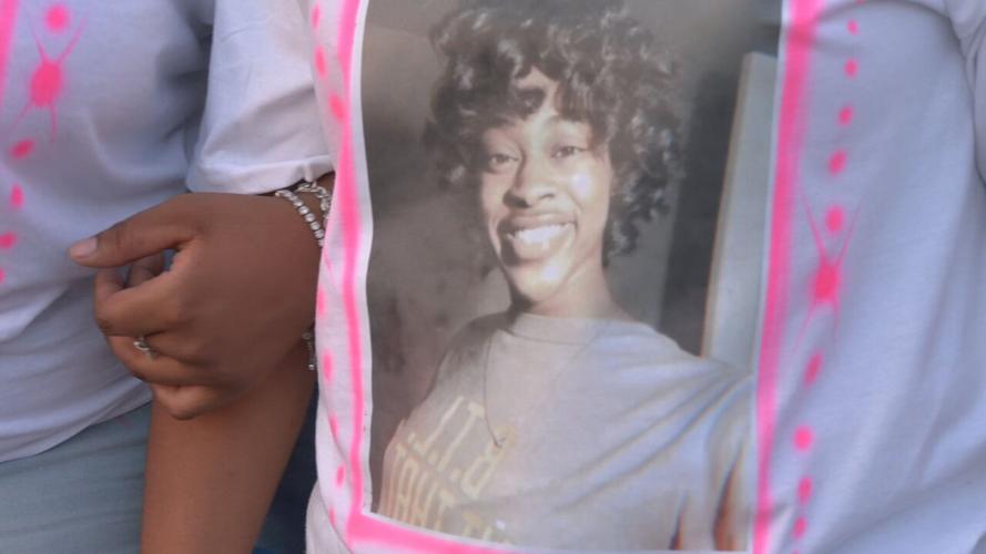 Nylah Linear Balloon Release