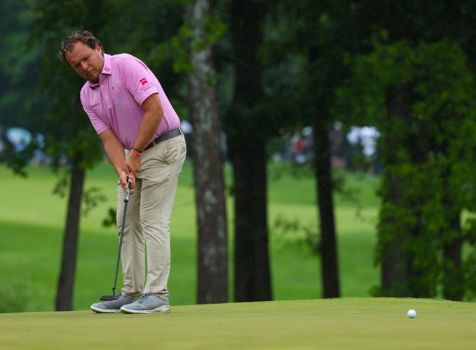 Putt on the 18th green at Valhalla.JPG