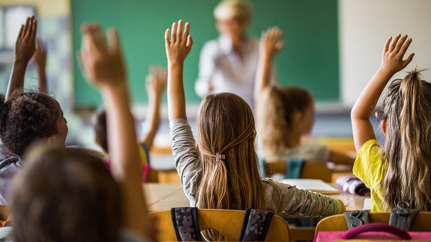 CLASSROOM - STUDENTS GENERIC FILE.jpg