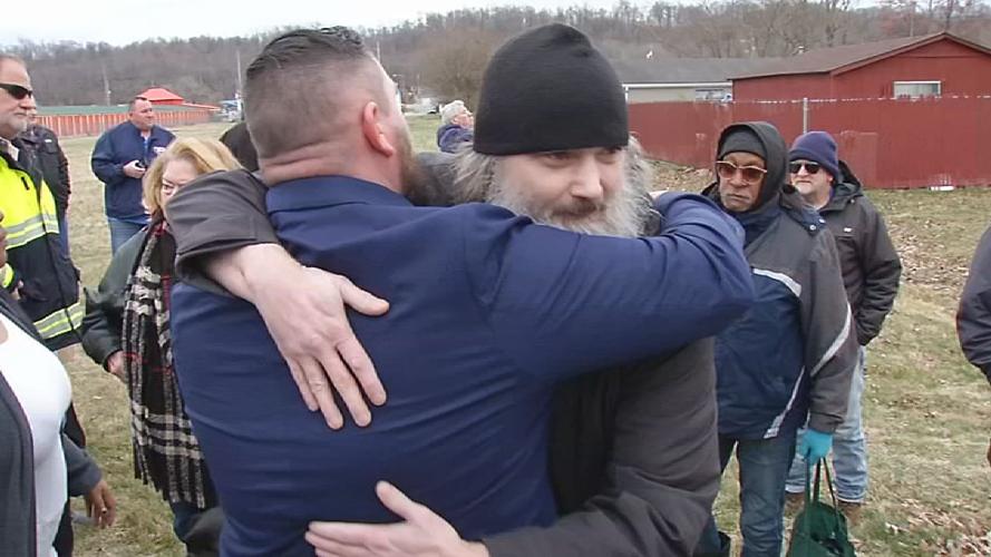 VETS TINY HOMES GROUNDBREAKING 6pPKG.transfer_frame_656 hug.jpg