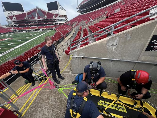 IMAGES | Kentucky Firefighters practice rope rescue on training tower