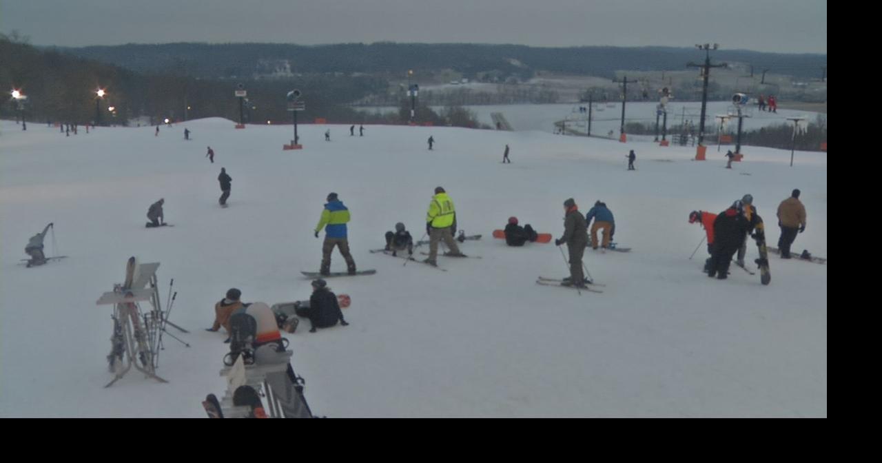 Paoli Peaks ski resort to reopen Saturday after bout of warm weather