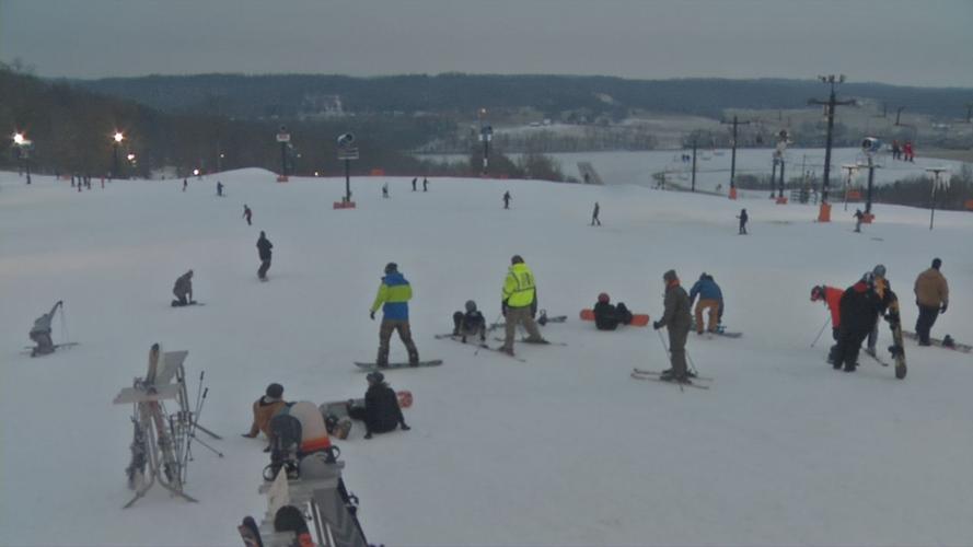 Paoli Peaks opens 2019 season