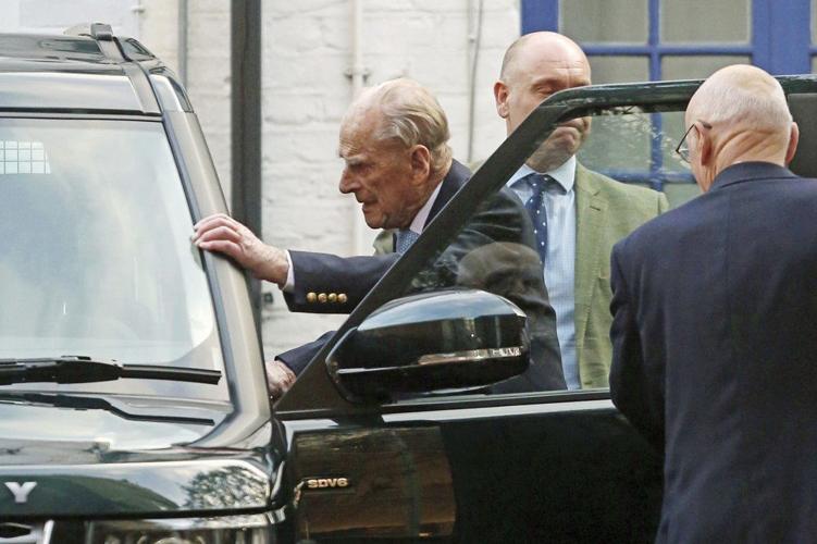 PRINCE PHILIP LEAVES HOSPITAL - AP - 12-24-19.jpeg