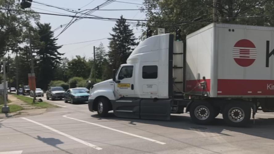 64 detours trucks having a hard time.jpeg