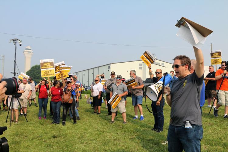 UPS Teamsters Practice Picket