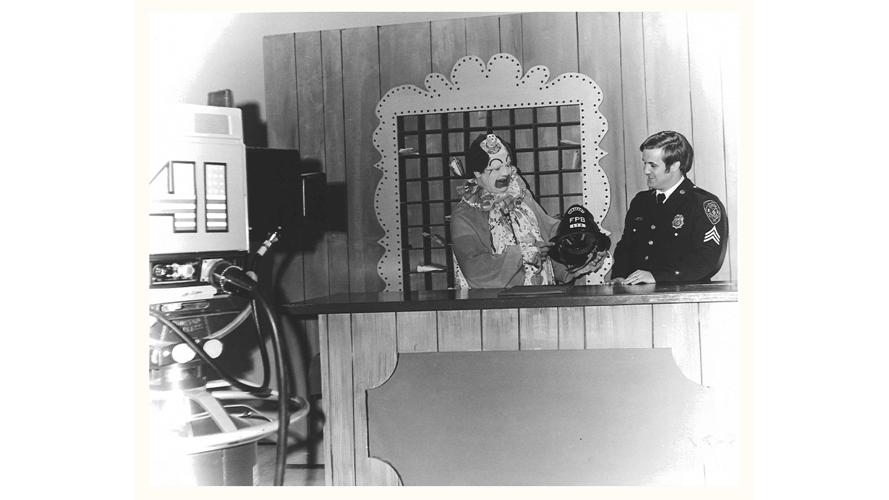 Presto the Magic Clown interviews guest on Funsville