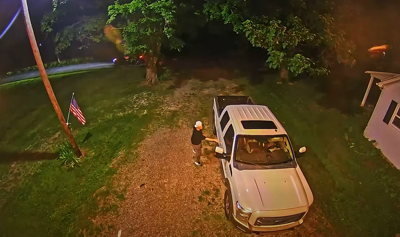 SUSPECT BREAKING INTO UNLOCKED CAR.png
