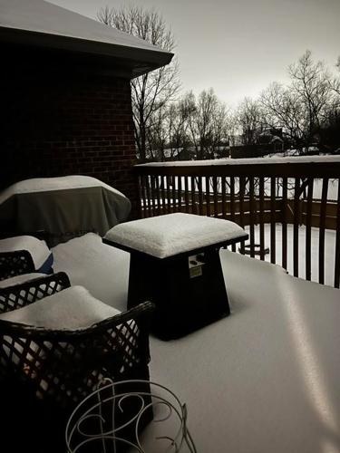 SELLERSBURG SNOW 01-25-26 NATALIE STOTTS.jpg